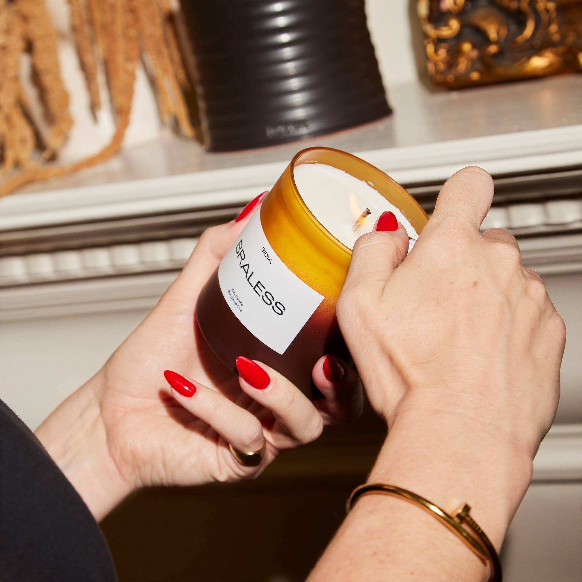 Sidia | Braless Candle