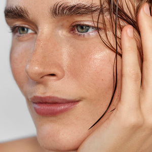 True Botanicals | Glow on the Go