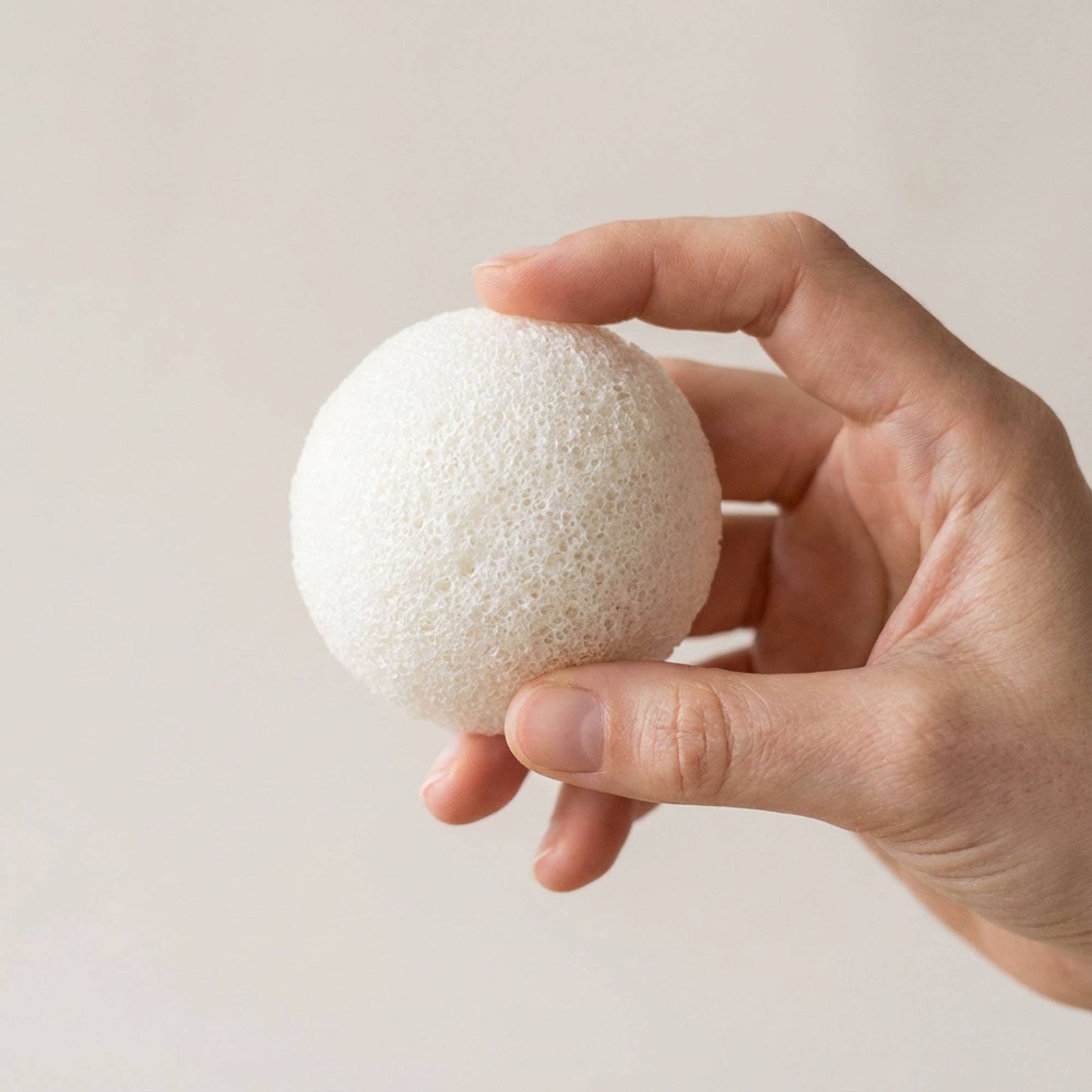 Bulk Apothecary | Natural Konjac Facial Cleansing Sponge