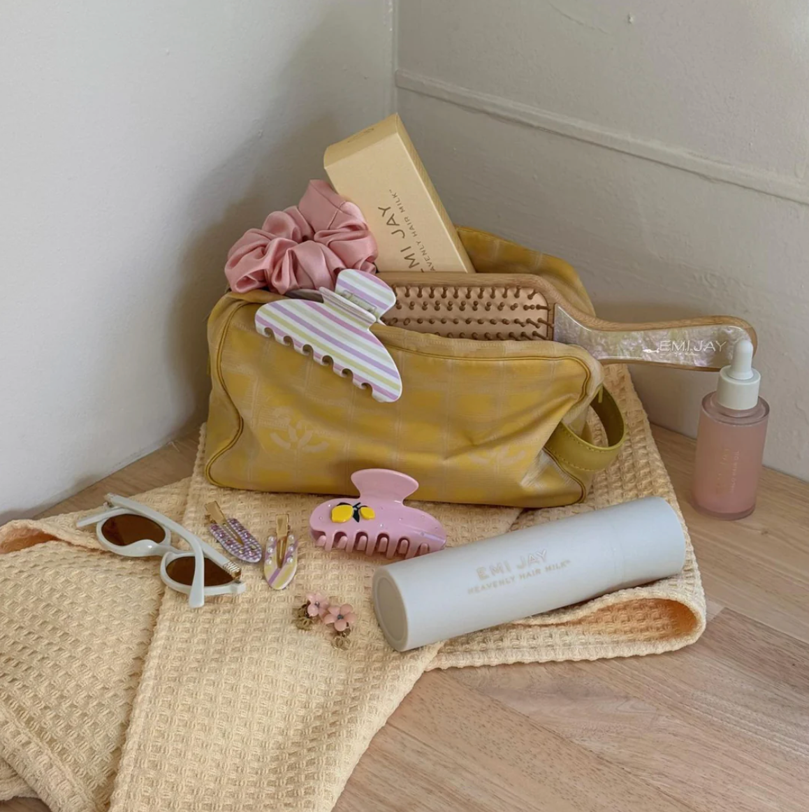 Emi Jay | Big Effing Clip in Pastel Cabana