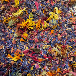 Dried flowers of many colors