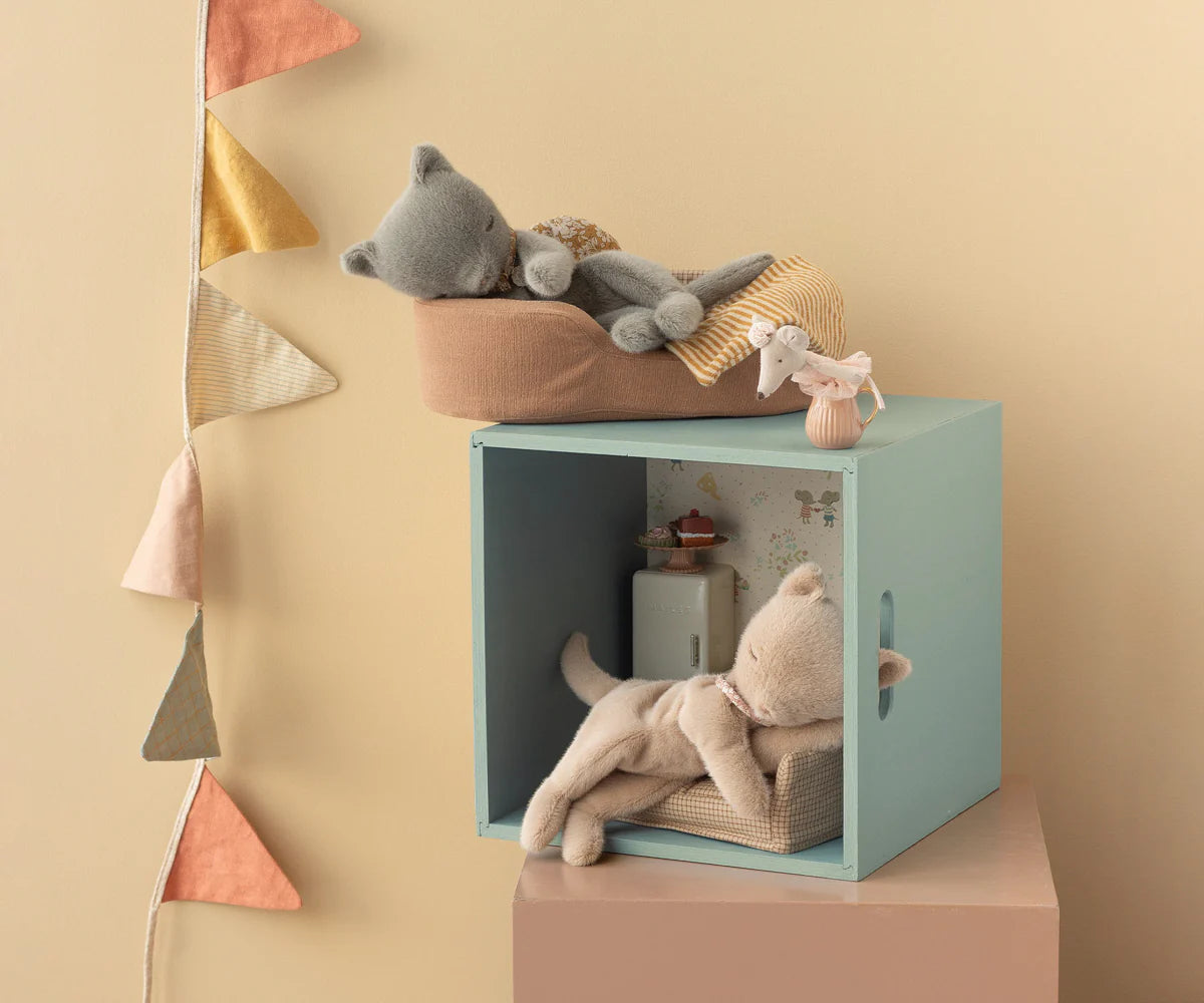 Maileg | Sleeping Kitten - Grey