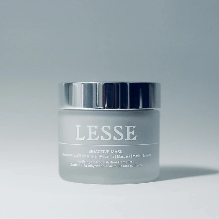 A container of Lesse bioactive mask