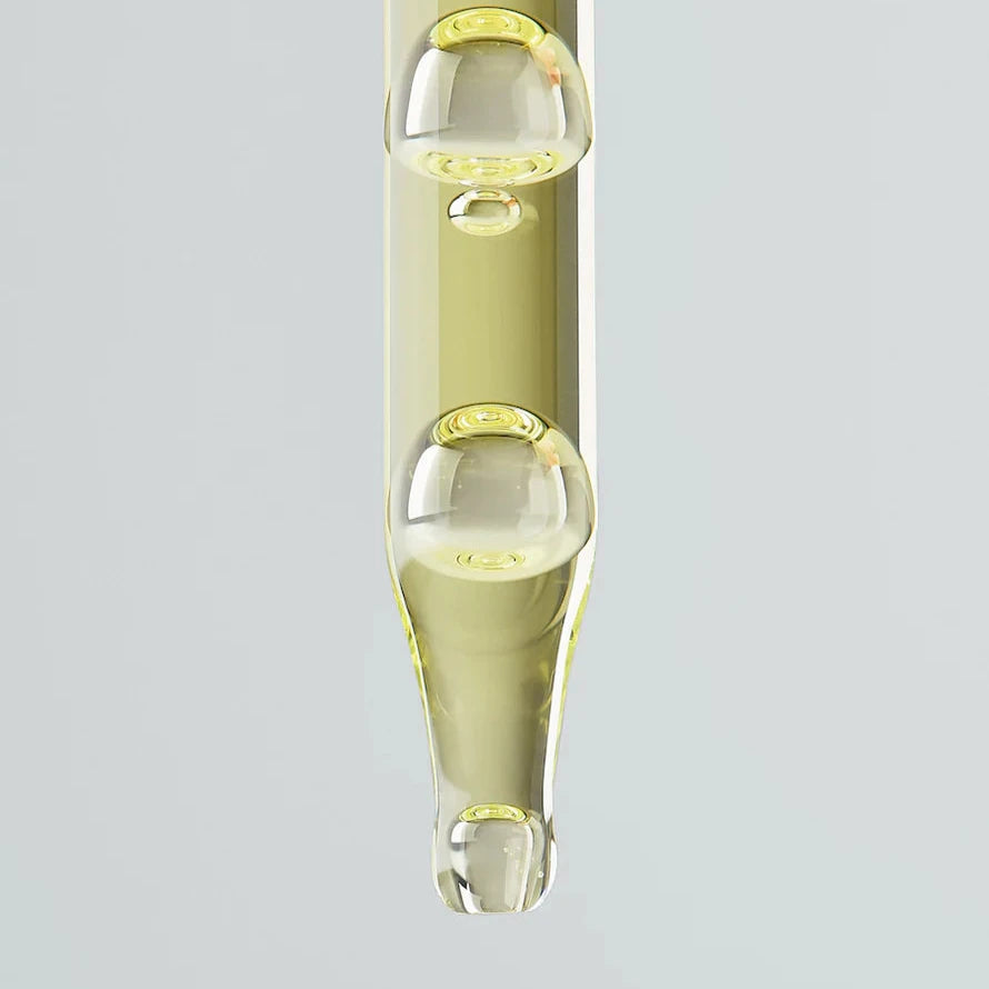 The Lesse serum in a vial