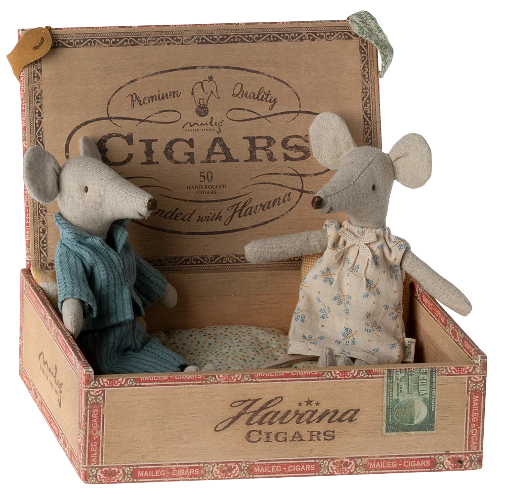 Two toy mice in a decorative cigar box with 'Havana Cigars' branding.