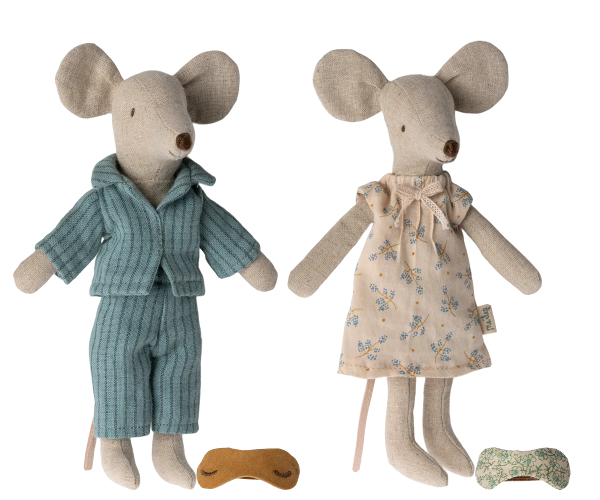 Two mouse dolls, one in a outfit and the other in a dress, on a white background.
